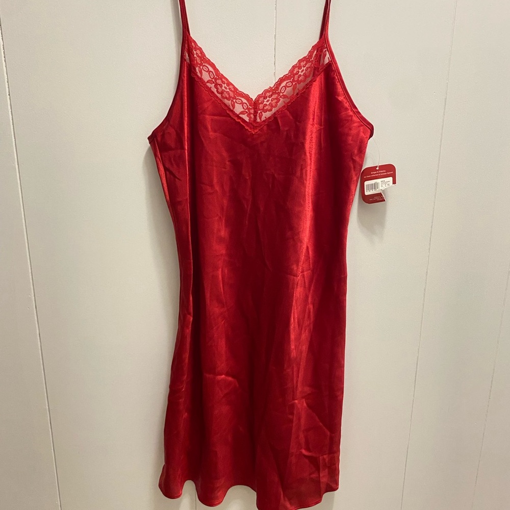 Gilligan & O'Malley Red Lace Slip Dress Shiny New With Tags